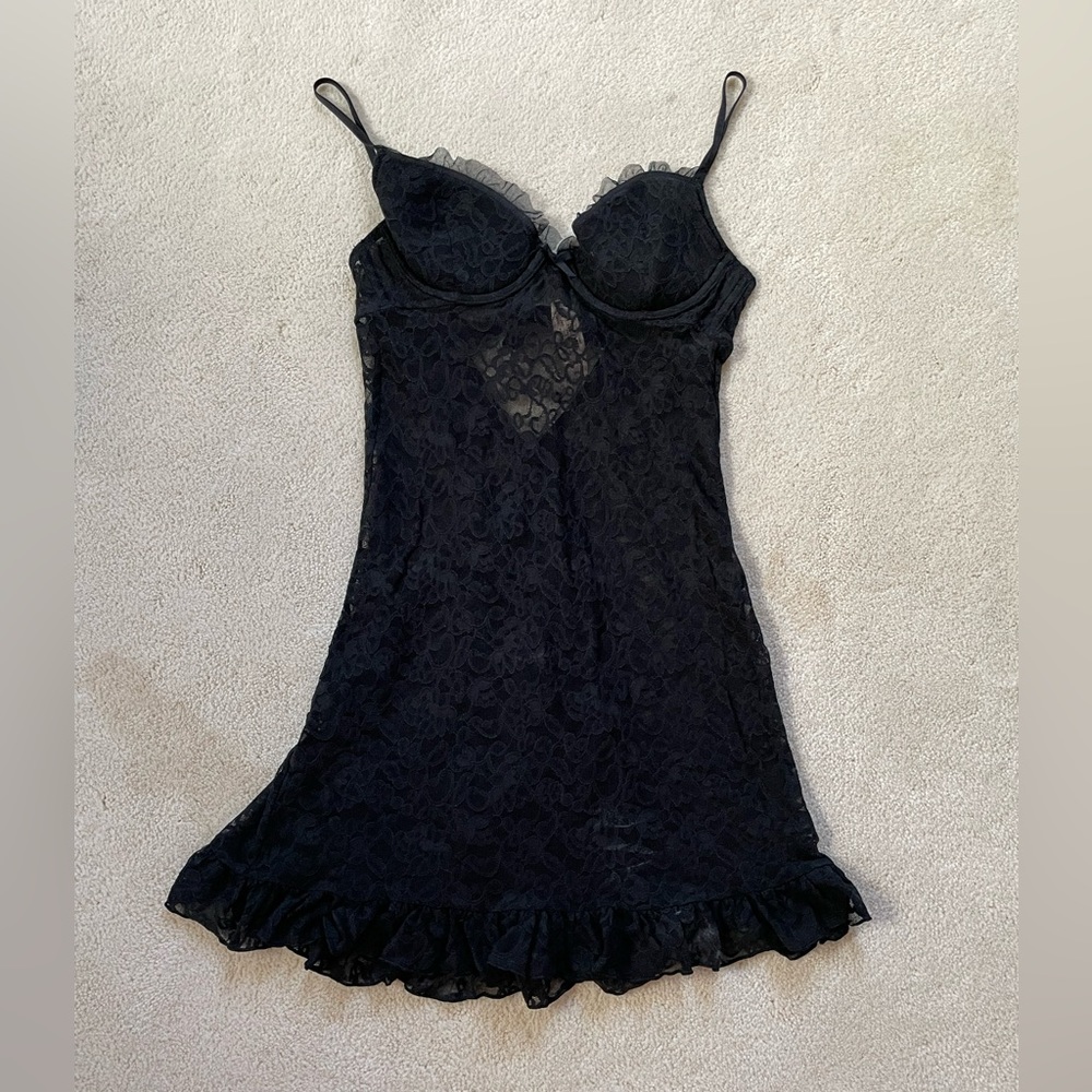 Victoria’s Secret NWT The Lacie Slip Size S
